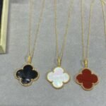 Van Cleef and Arpels Magic Alhambra long necklace 1 motif - Image 7