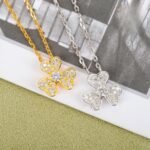 Van Cleef and Arpels Frivole pendant mini model - Image 4