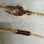 Van Cleef and Arpels Vintage Alhambra pendant - Image 3