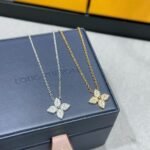 LOUIS VUITTON Idylle Blossom Pendant - Image 5