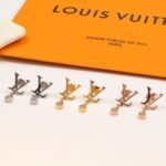 LOUIS VUITTON Idylle Blossom LV Ear Stud - Image 3