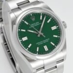 [Super Clone] Rolex Oyster Perpetual 41 mm Oyster Trapeze Bezel Green Dial 134300 - Image 2