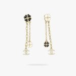 CHANEL CC Star Pearl earrings