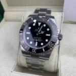 Rolex Submariner 41 mm Oyster Black ceramic Bezel Bright black Dial 124060 - Image 2