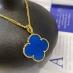 Van Cleef and Arpels Magic Alhambra long necklace 1 motif - Image 3