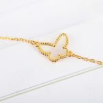 Van Cleef and Arpels Sweet Butterflies bracelet - Image 5
