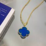 Van Cleef and Arpels Magic Alhambra long necklace 1 motif - Image 2