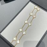 Van Cleef and Arpels Vintage Alhambra necklace 10 motifs - Image 2