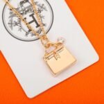 HERMES Amulettes Kelly pendant - Image 2