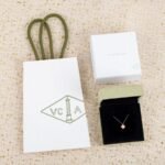 Van Cleef and Arpels Sweet Alhambra pendant - Image 2