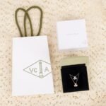 Van Cleef and Arpels Frivole pendant mini model - Image 3