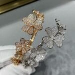 Van Cleef and Arpels Frivole bracelet 7 flowers medium model - Image 5