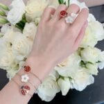 Van Cleef and Arpels Lucky Spring Between the Finger ring - Image 6