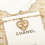 CHANEL CC Heart bracelet - Image 4